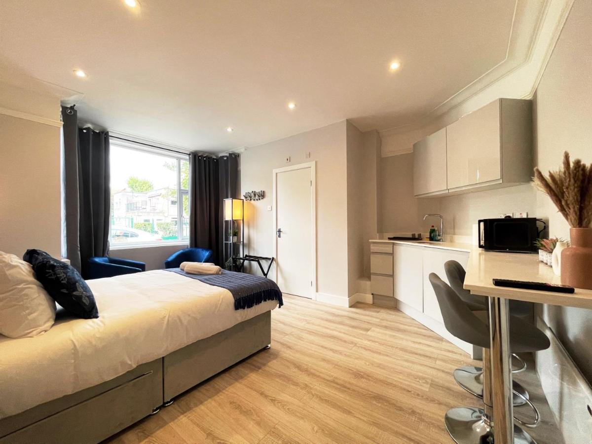 Bella's Place Near Wembley Stadium Apartment *