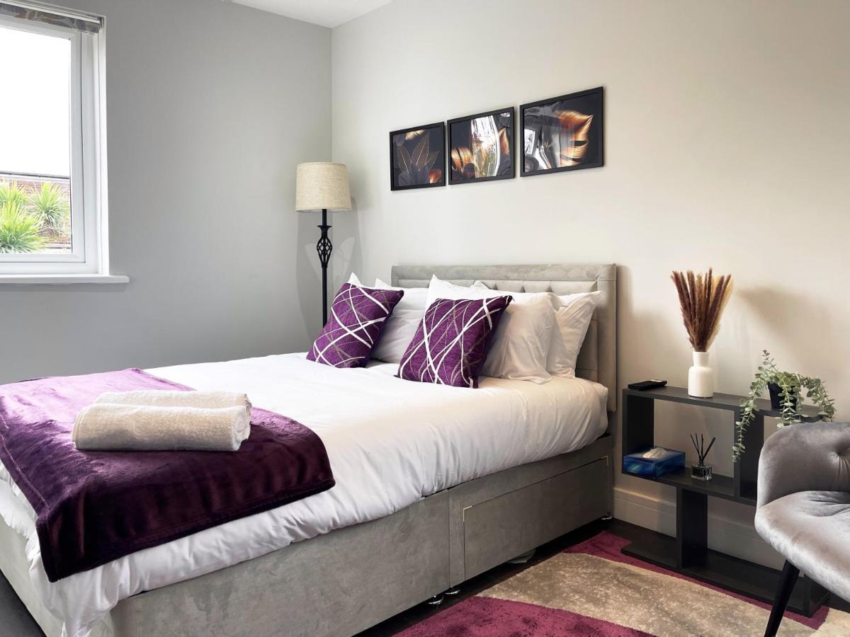 Bella's Place Near Wembley Stadium * London