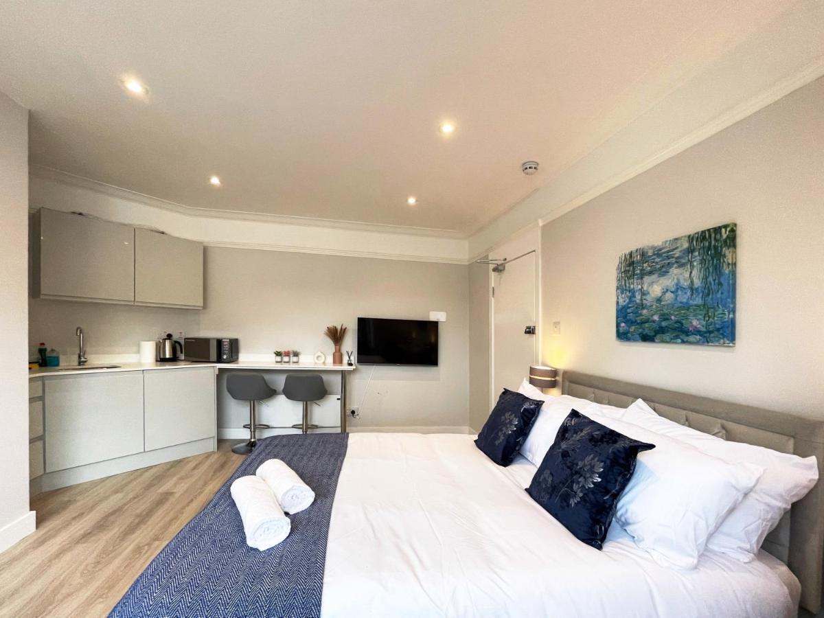 Apartment Bella's Place Near Wembley Stadium *