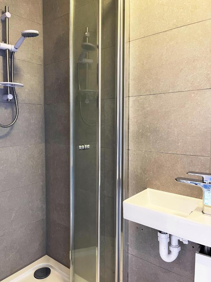 Bella's Place Near Wembley Stadium * London